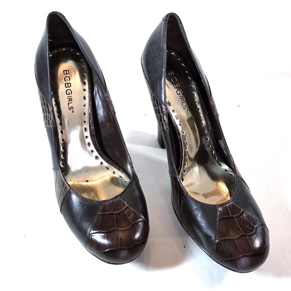 NWOT BCBGirls Brown Embossed Leather with Gold Accent Platform Heels Size 8